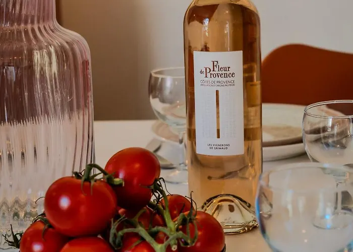 Maison Segrais - 6 Pers - Jardin - Vaugueux - Abbaye بيت للعطل كان