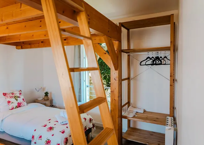 Maison Segrais - 6 Pers - Jardin - Vaugueux - Abbaye بيت للعطل